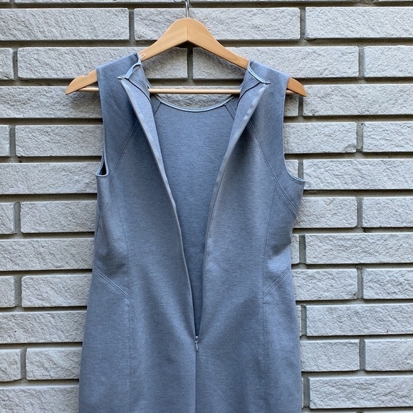 Tahari Grey Paneled Sleeveless Dress 10 - Picture 7 of 8